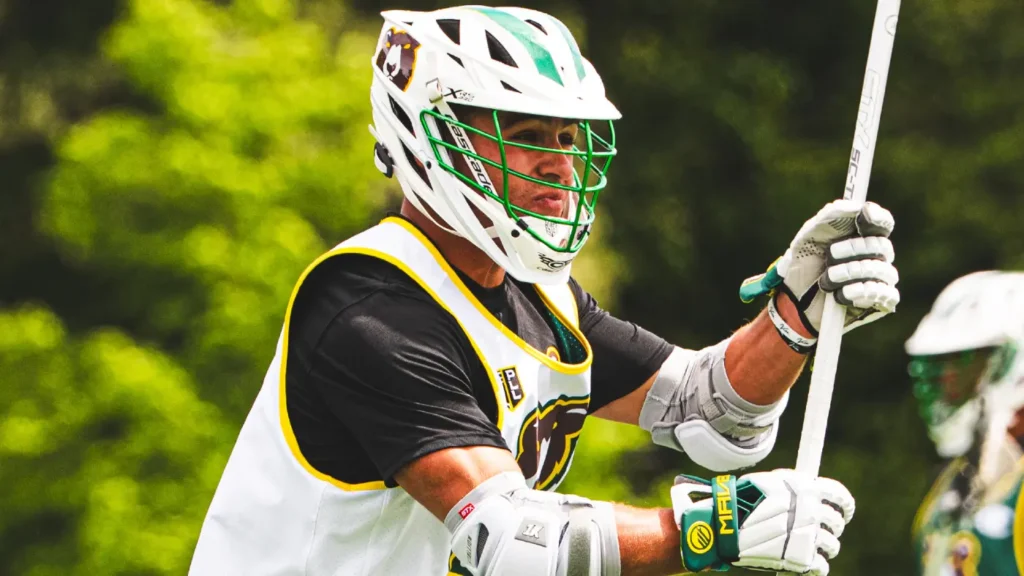 California Redwoods midfielder Andrew McAdorey