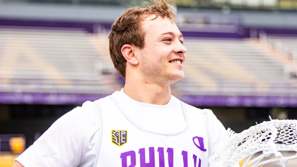 Philadelphia Waterdogs midfielder Michael Lampert